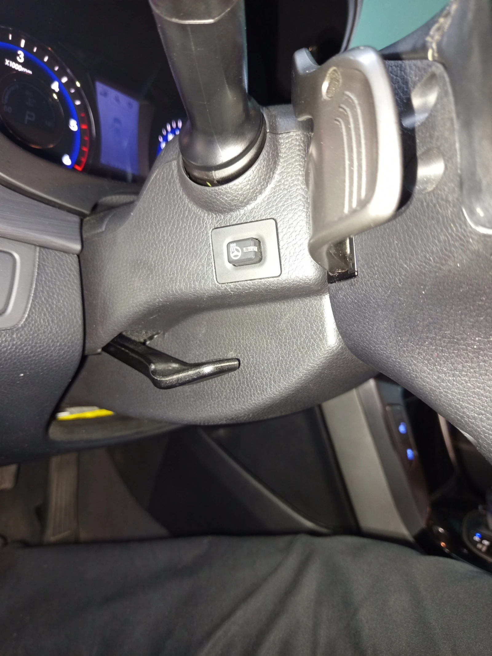 Hyundai I40 1.7 CRDi, снимка 11 - Автомобили и джипове - 53836230