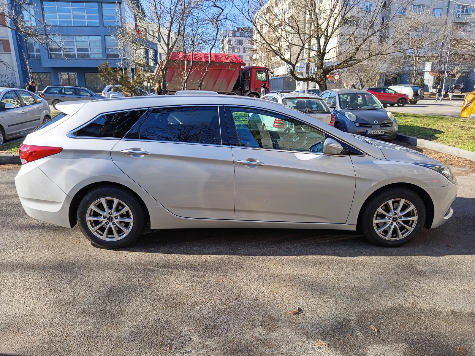 Hyundai I40 1.7 CRDi, снимка 3 - Автомобили и джипове - 53836230