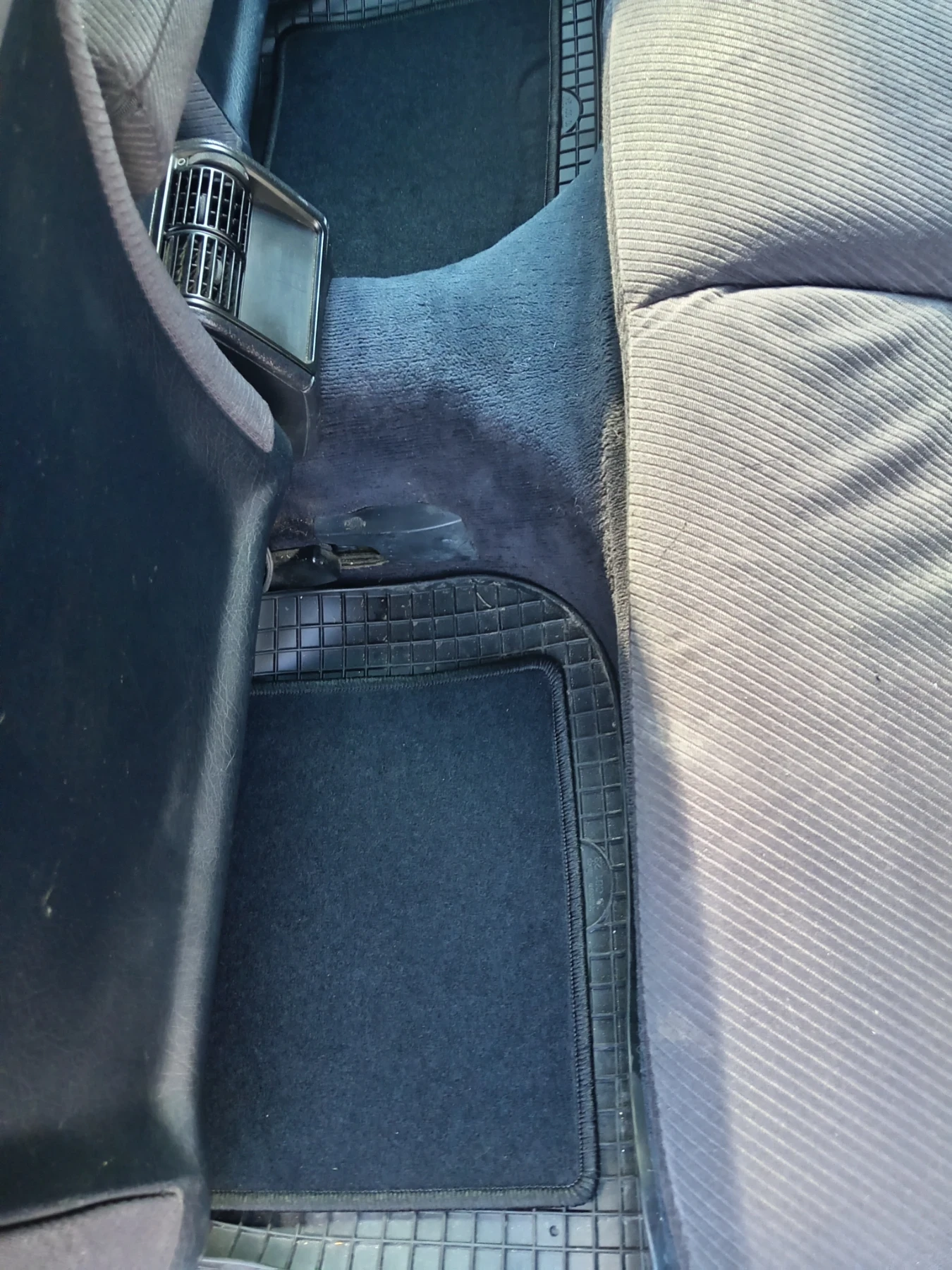 Audi 100 2.5 TDI, снимка 10 - Автомобили и джипове - 53847241