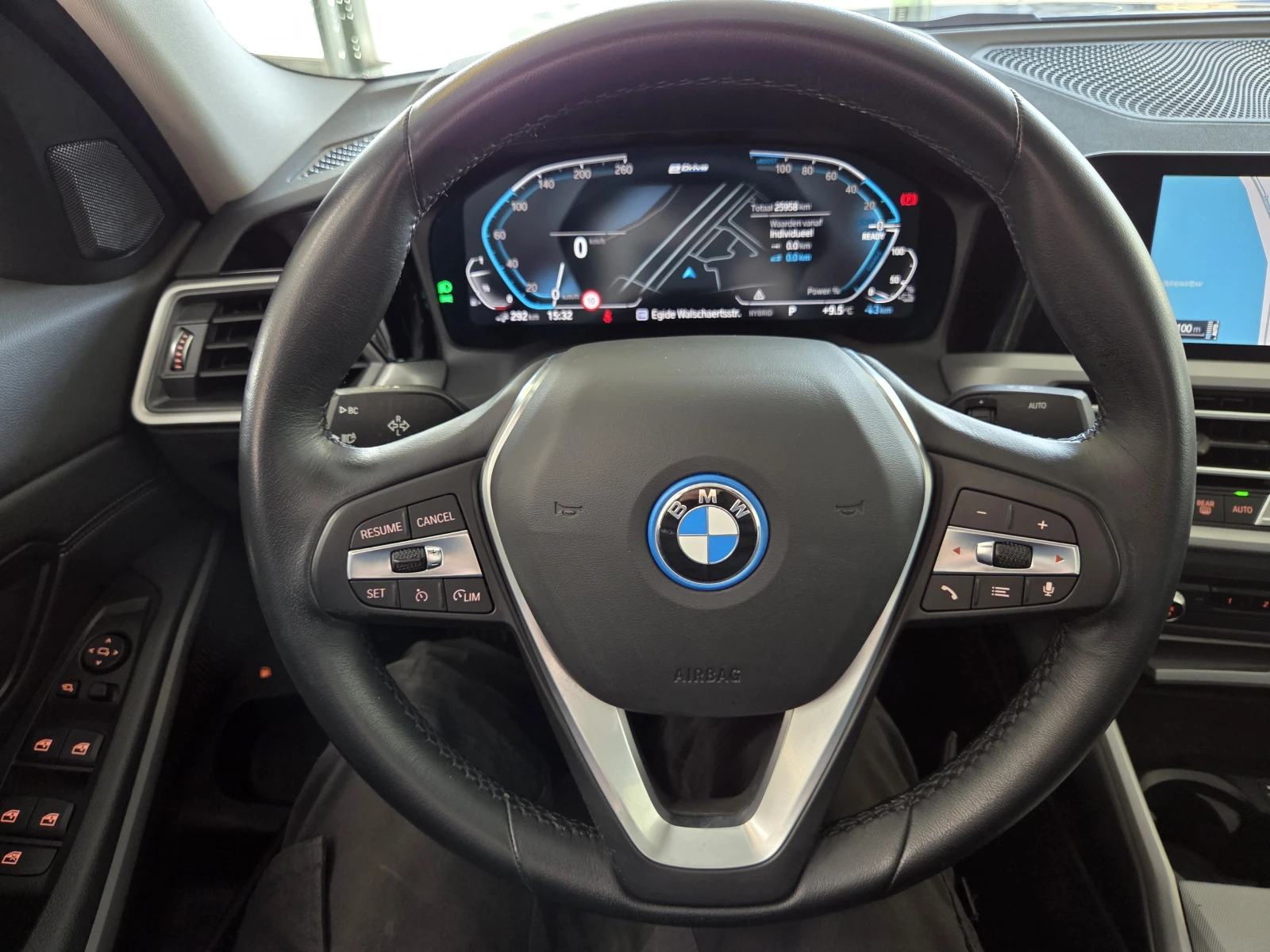 BMW 320 Business - Hybrid - Automatic - 163 hp - 25.958 km | Mobile.bg � ����������� 9