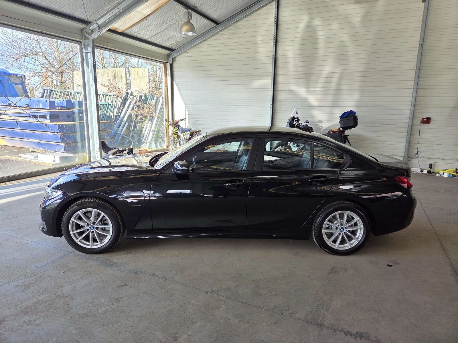 BMW 320 Business - Hybrid - Automatic - 163 hp - 25.958 km | Mobile.bg � ����������� 3