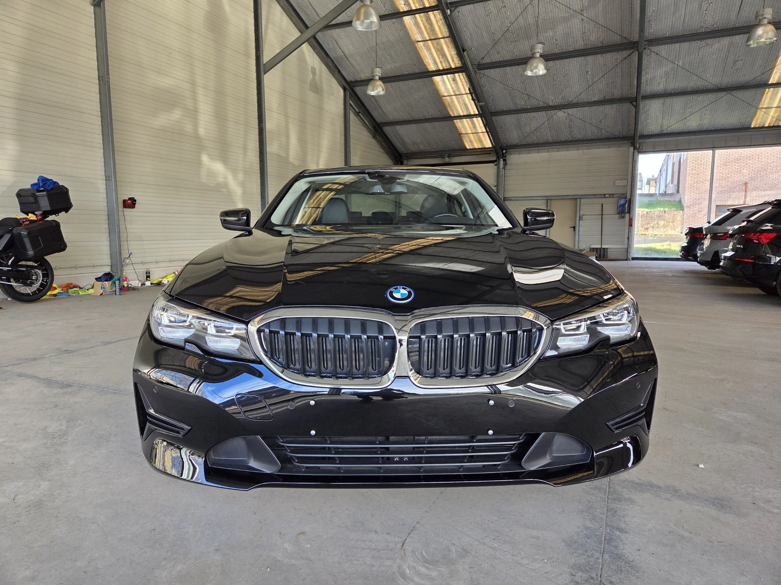 BMW 320 Business - Hybrid - Automatic - 163 hp - 25.958 km | Mobile.bg � ����������� 4