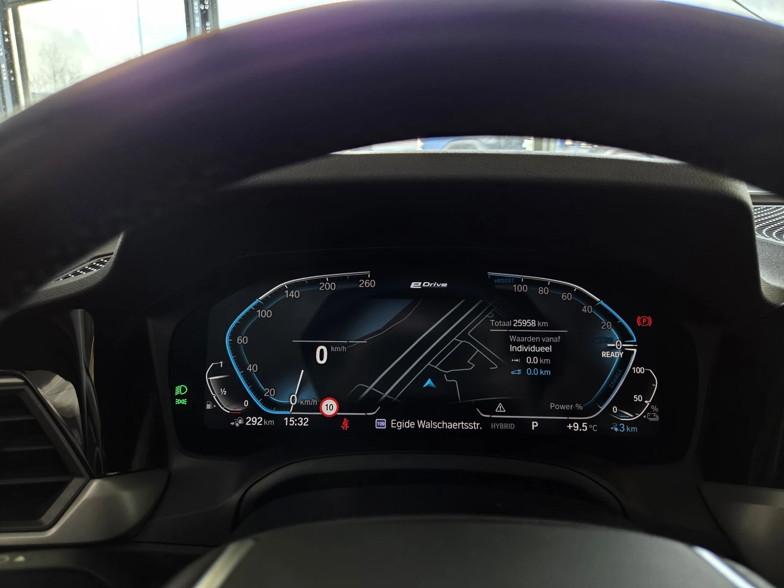 BMW 320 Business - Hybrid - Automatic - 163 hp - 25.958 km | Mobile.bg � ����������� 10