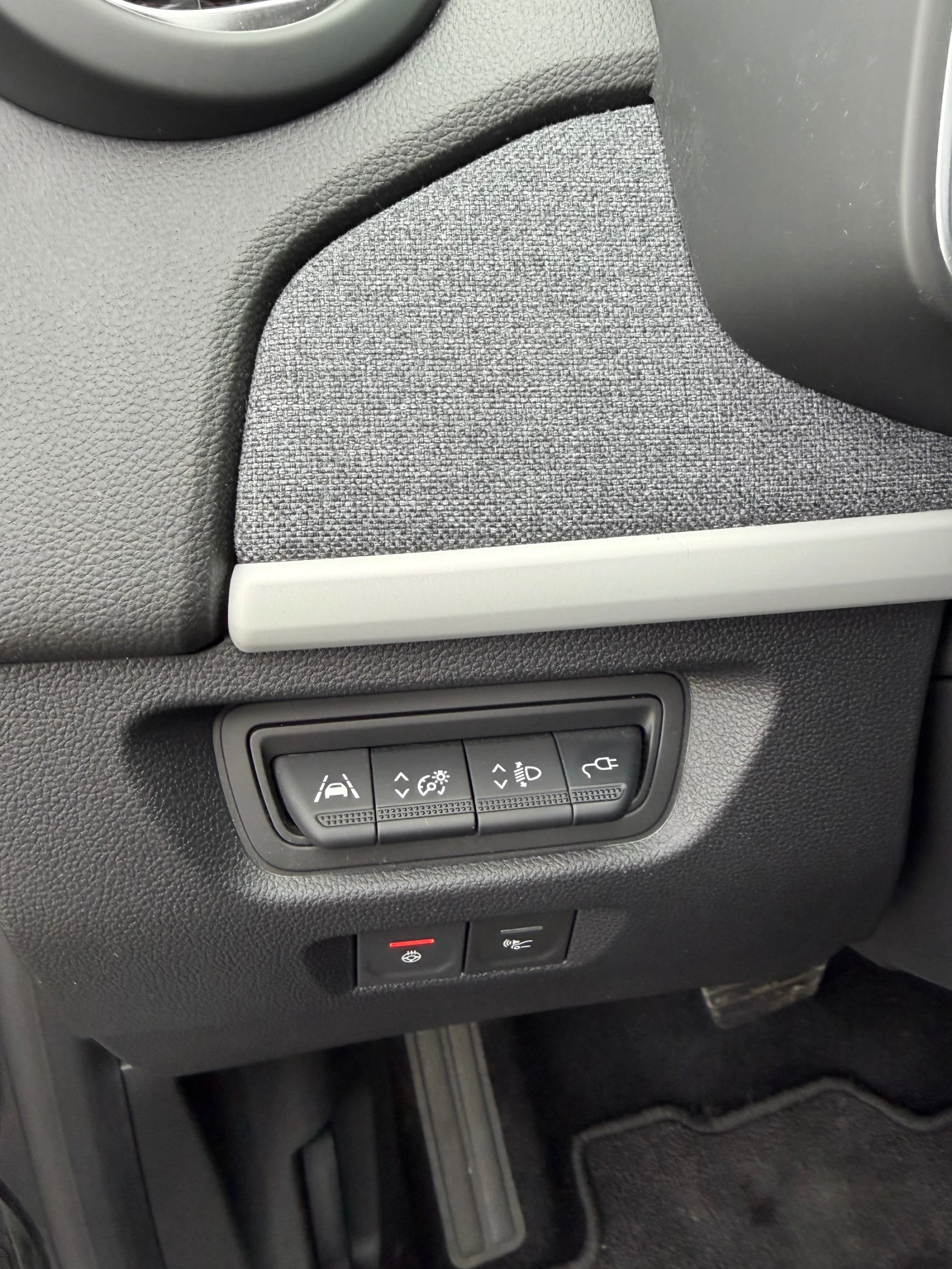 Renault Zoe 52kw* 37000км* Камера* Подгреви* Следене на ленти , снимка 13 - Автомобили и джипове - 53962129