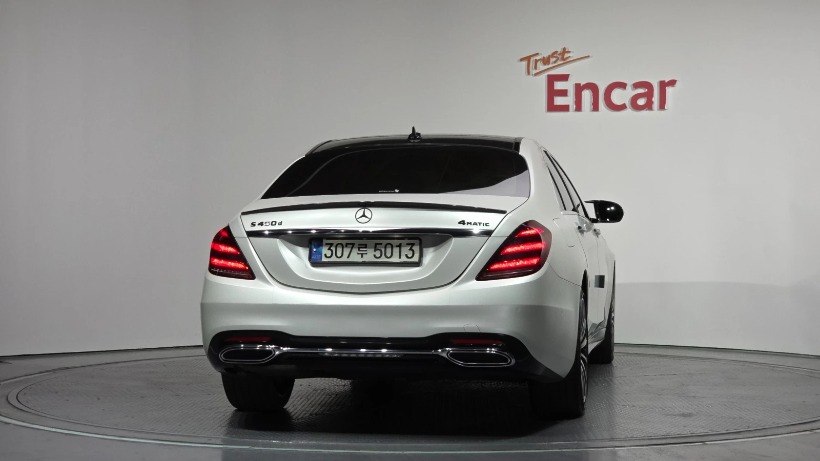 Mercedes-Benz S 350 AMG line/Head up/360 Cam/Подгрев/Обдух/ФИНАНСИРАНЕ, снимка 3 - Автомобили и джипове - 54661771