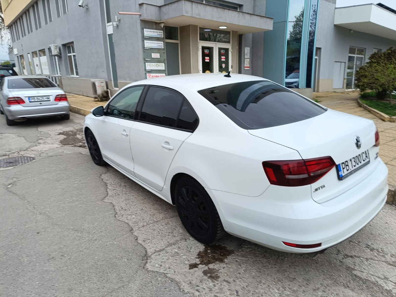 VW Jetta Първи собственик, снимка 2 - Автомобили и джипове - 54816566