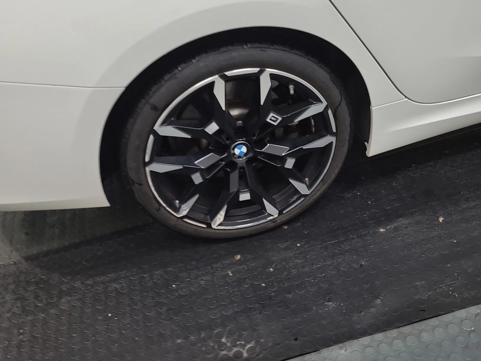 BMW 330 2.0L 4cyl AWD | Mobile.bg � ����������� 7