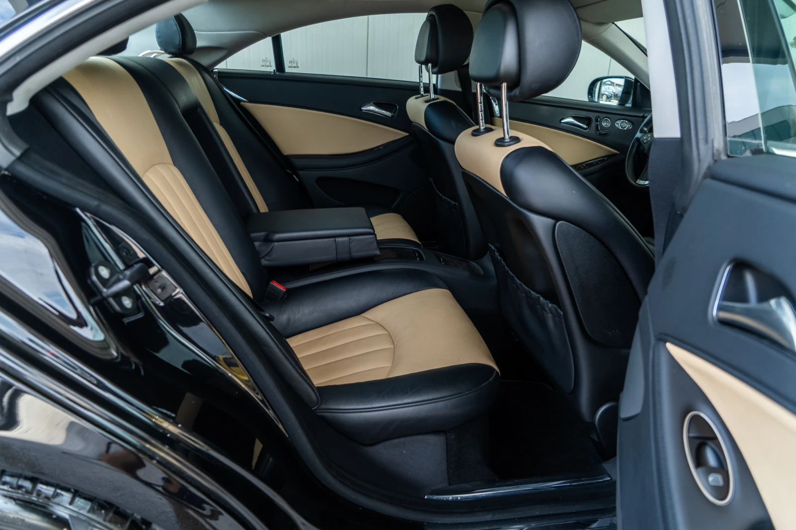 Mercedes-Benz E 500 388 = AIRMATIC = FULL MAX = 2009 = ЛИЗИНГ, снимка 10 - Автомобили и джипове - 55138491