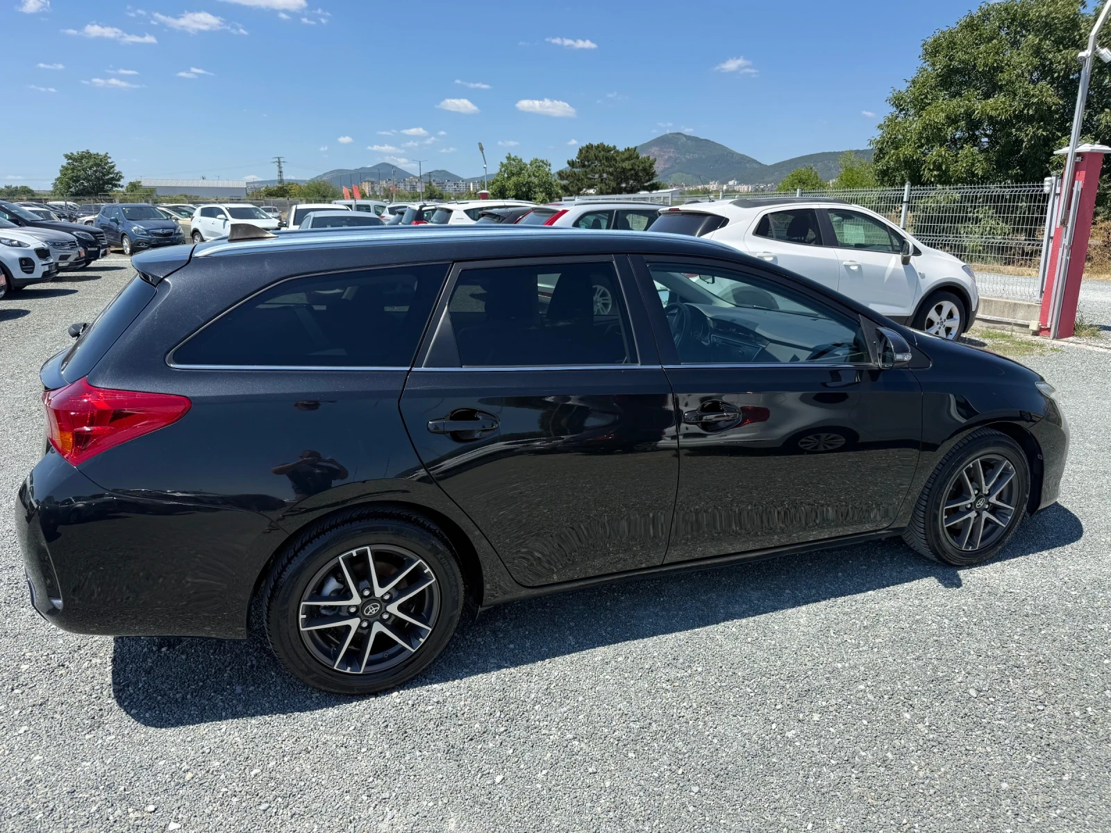 Toyota Auris (KATO ����) | Mobile.bg � ����������� 5