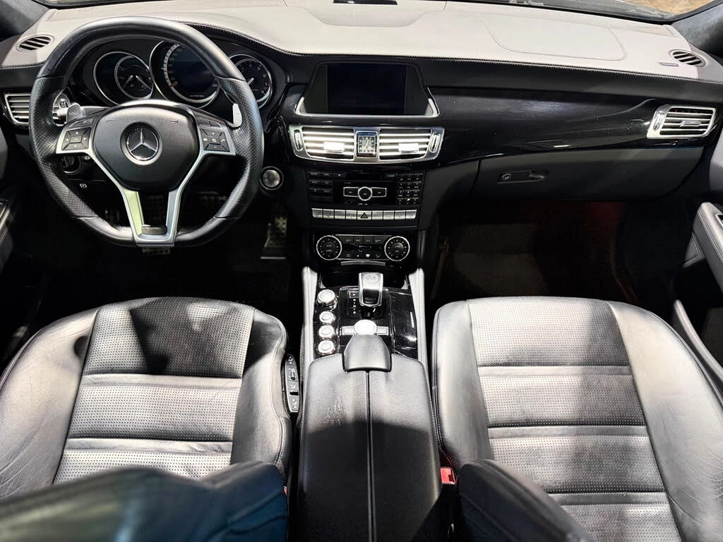 Mercedes-Benz CLS 63 AMG 4MATIC* КОЖА* НАВИ* ПАНО* BURM* BLIND SPOT* NAVI, снимка 6 - Автомобили и джипове - 56134231