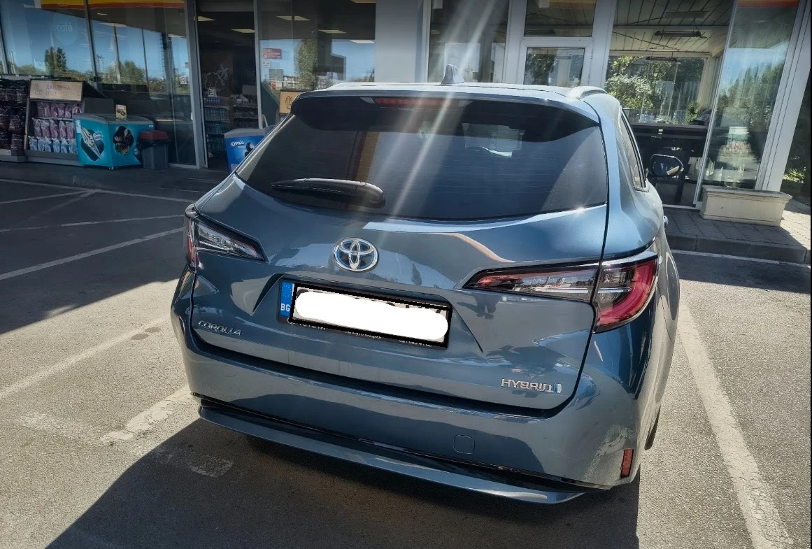 Toyota Corolla Touring Sports , снимка 3 - Автомобили и джипове - 56434796