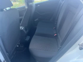 VW T-Roc 1.6 дизел Full екстри Park pilot 6 скорости, снимка 9