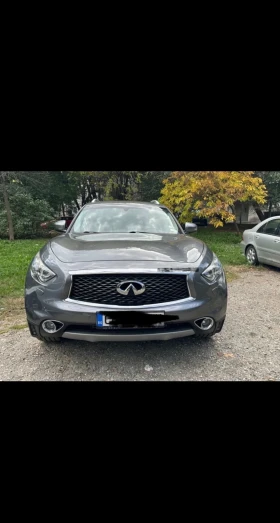 ������ Infiniti QX70