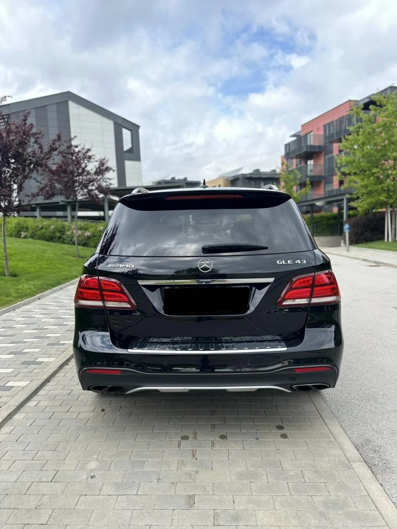 Mercedes-Benz GLE 43 AMG 4MATIC , снимка 4 - Автомобили и джипове - 45732949