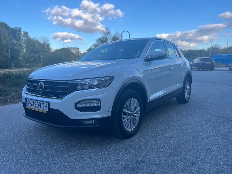 VW T-Roc 1.6 дизел Full екстри Park pilot 6 скорости