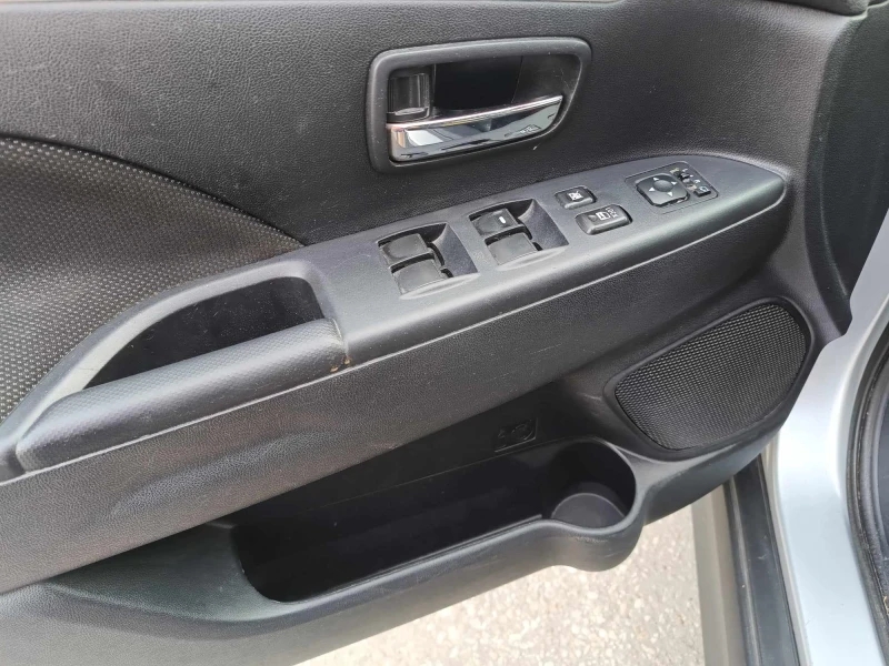 Mitsubishi ASX, снимка 11 - Автомобили и джипове - 52326871