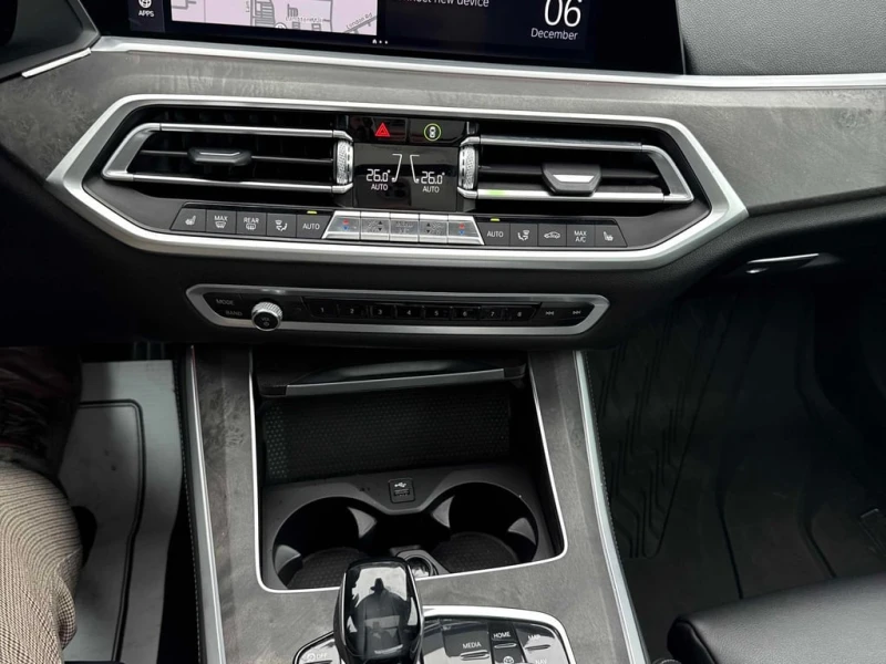 BMW X5 2021 xDrive40i * CARFAX * БЕЗ ПЪРВОНАЧАЛНА ВНОСКА, снимка 9 - Автомобили и джипове - 52687976