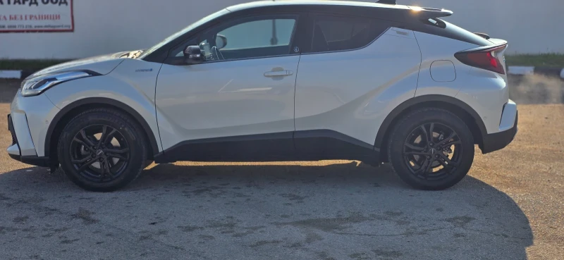 Toyota C-HR 2.0 Hybrid Dynamic Force Team D, снимка 6 - Автомобили и джипове - 52858546