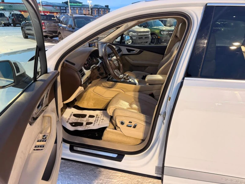 Audi Q7 3.0T Technik* Bose* подгрев* обдухване* масажи, снимка 7 - Автомобили и джипове - 52937950