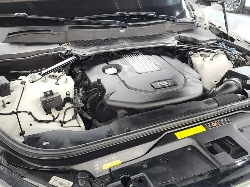 Land Rover Discovery, снимка 6 - Автомобили и джипове - 56690493