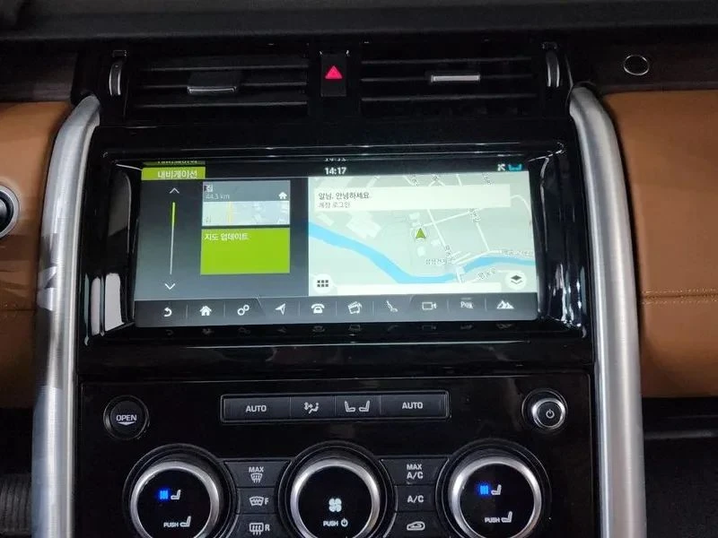 Land Rover Discovery, снимка 14 - Автомобили и джипове - 56690493