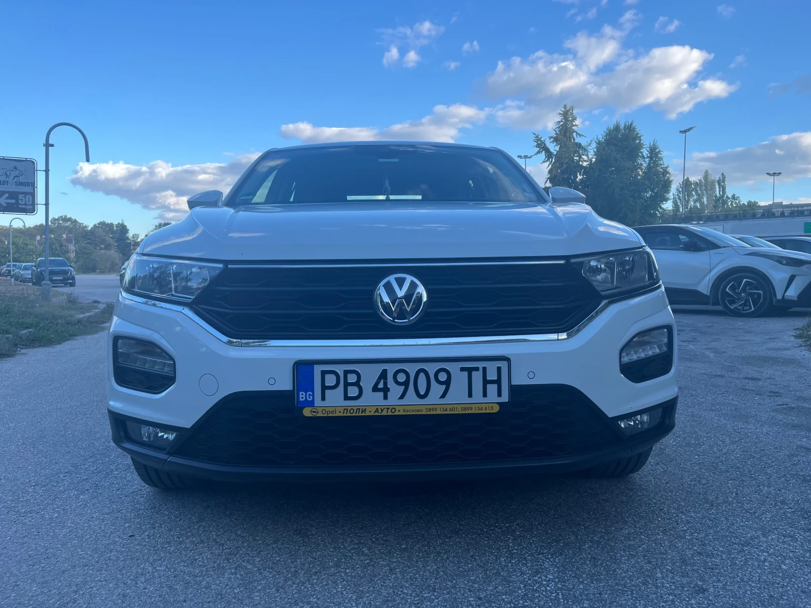 VW T-Roc 1.6 дизел Full екстри Park pilot 6 скорости - изображение 3