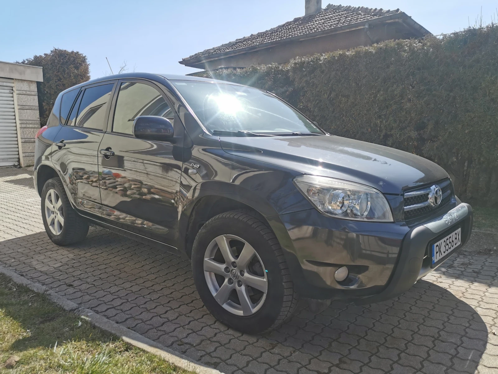 Toyota Rav4 2.2 D4D - изображение 3
