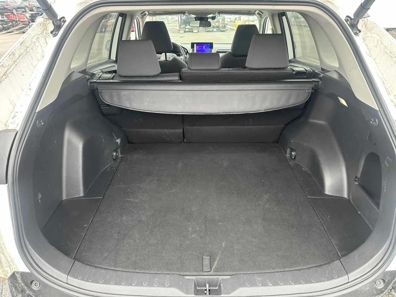 Toyota Rav4  XLE/ CAMERA / ПОДГРЕВИ, снимка 14 - Автомобили и джипове - 54072340