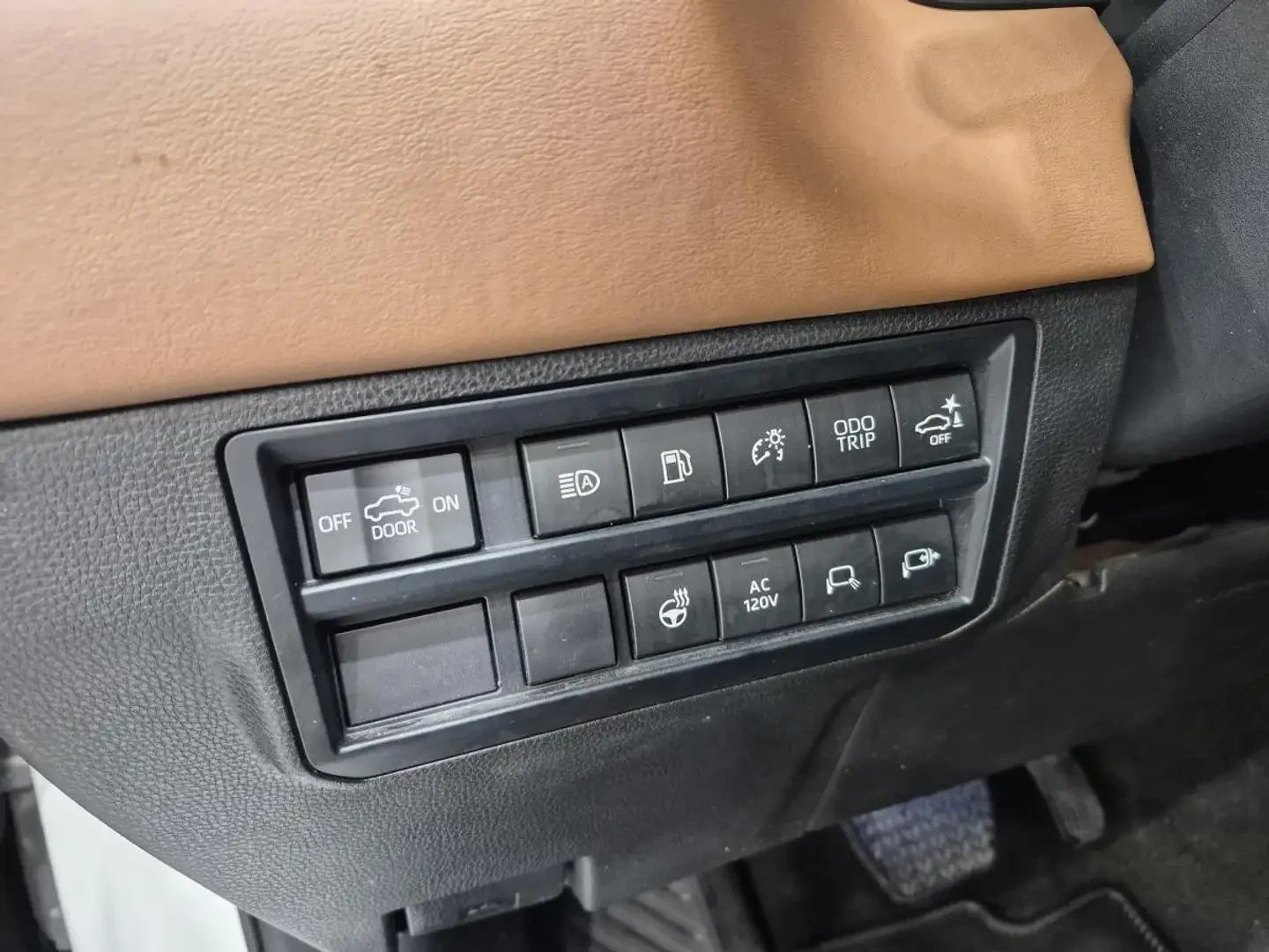 Toyota Tundra Tundra, снимка 11 - Автомобили и джипове - 54836507