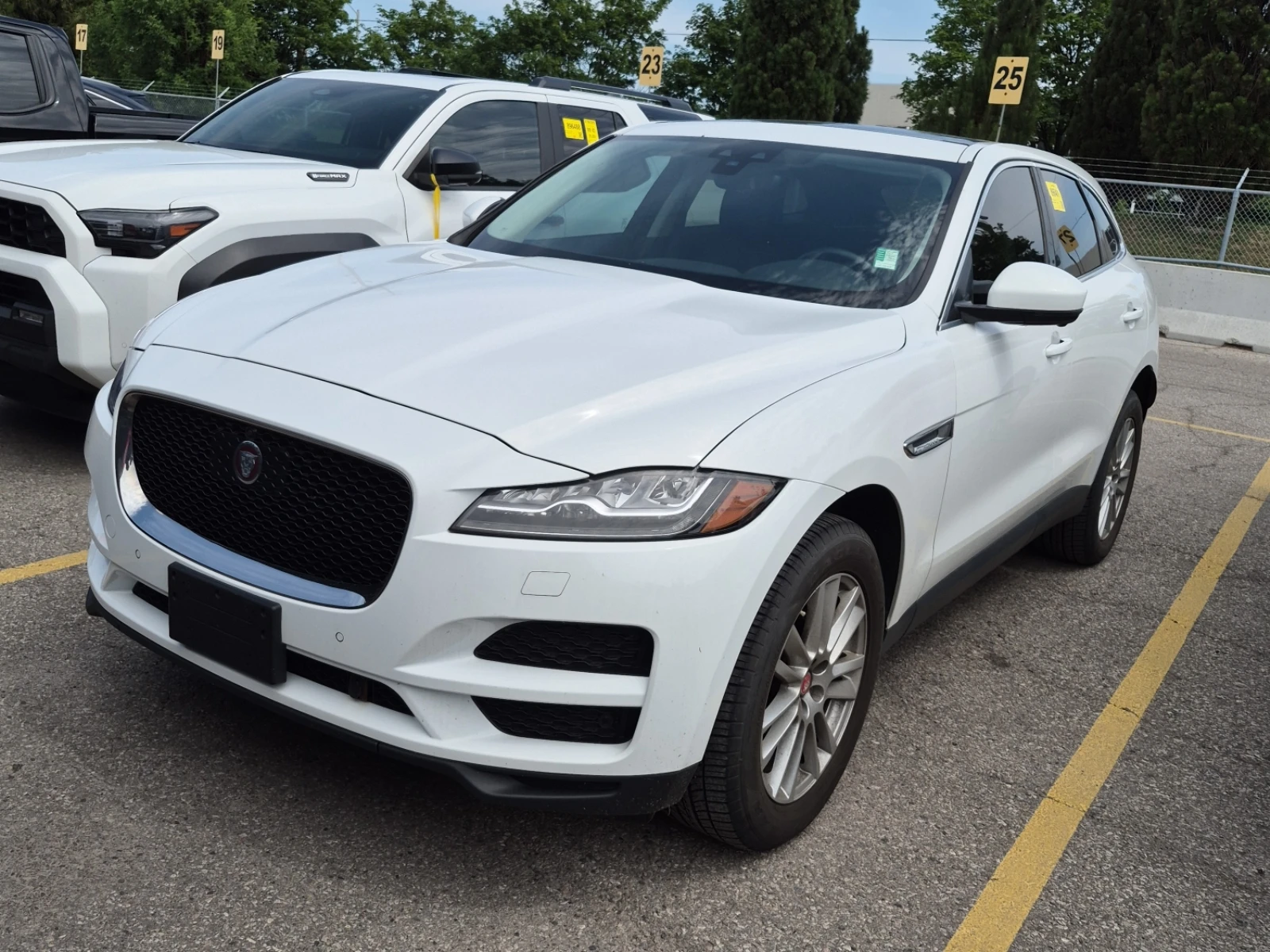Jaguar F-PACE PRESTIGE AWD* ПОДГРЕВ* MERIDIAN* КАМЕРА* ПАНО