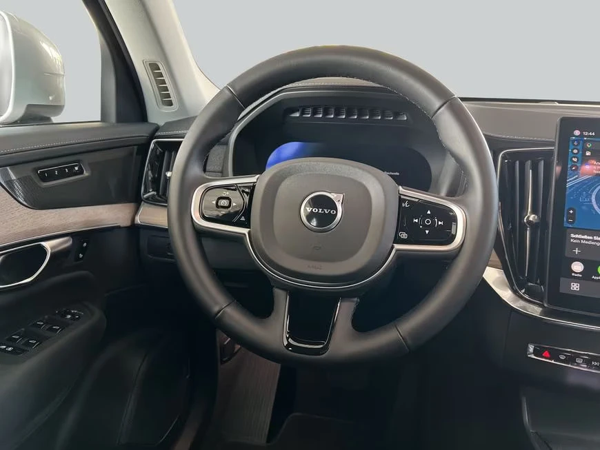 Volvo Xc90 PHEV/455HP/7S/PLUS-BRIGHT/MATRIX/360/MEMO/H&K/621q, снимка 8 - Автомобили и джипове - 55736321