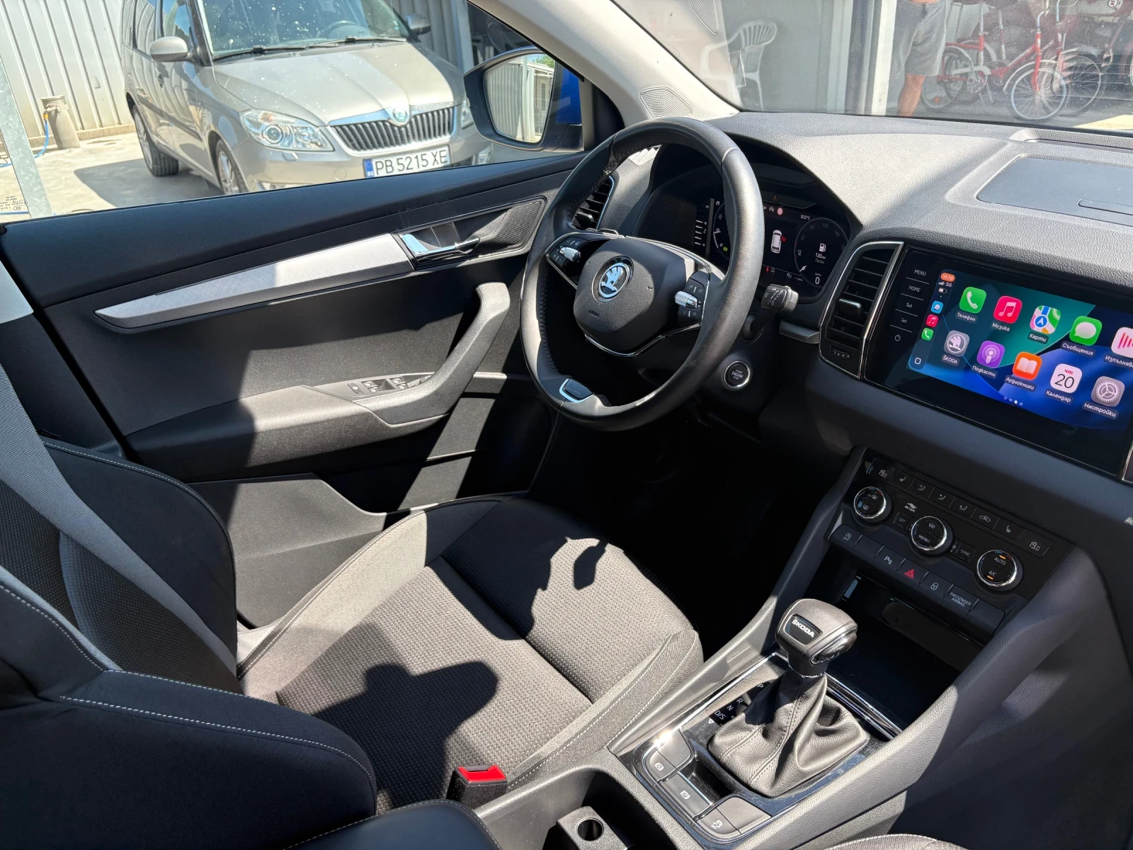 Skoda Karoq 1.5tsi DSG, снимка 17 - Автомобили и джипове - 55740045