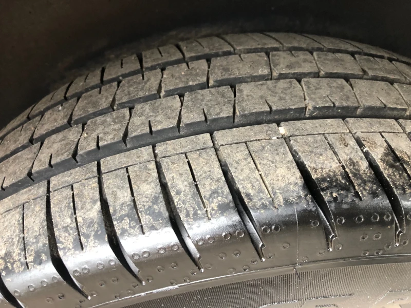 VW Transporter 1.9 TDI 86к.с. Климатик., снимка 17 - Бусове и автобуси - 53026051