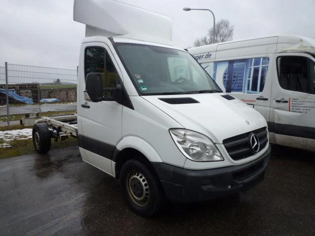 Mercedes-Benz Sprinter 318 НОВИ Двигатели за Мерцедес Спринтер !!!, снимка 1 - Бусове и автобуси - 47090647