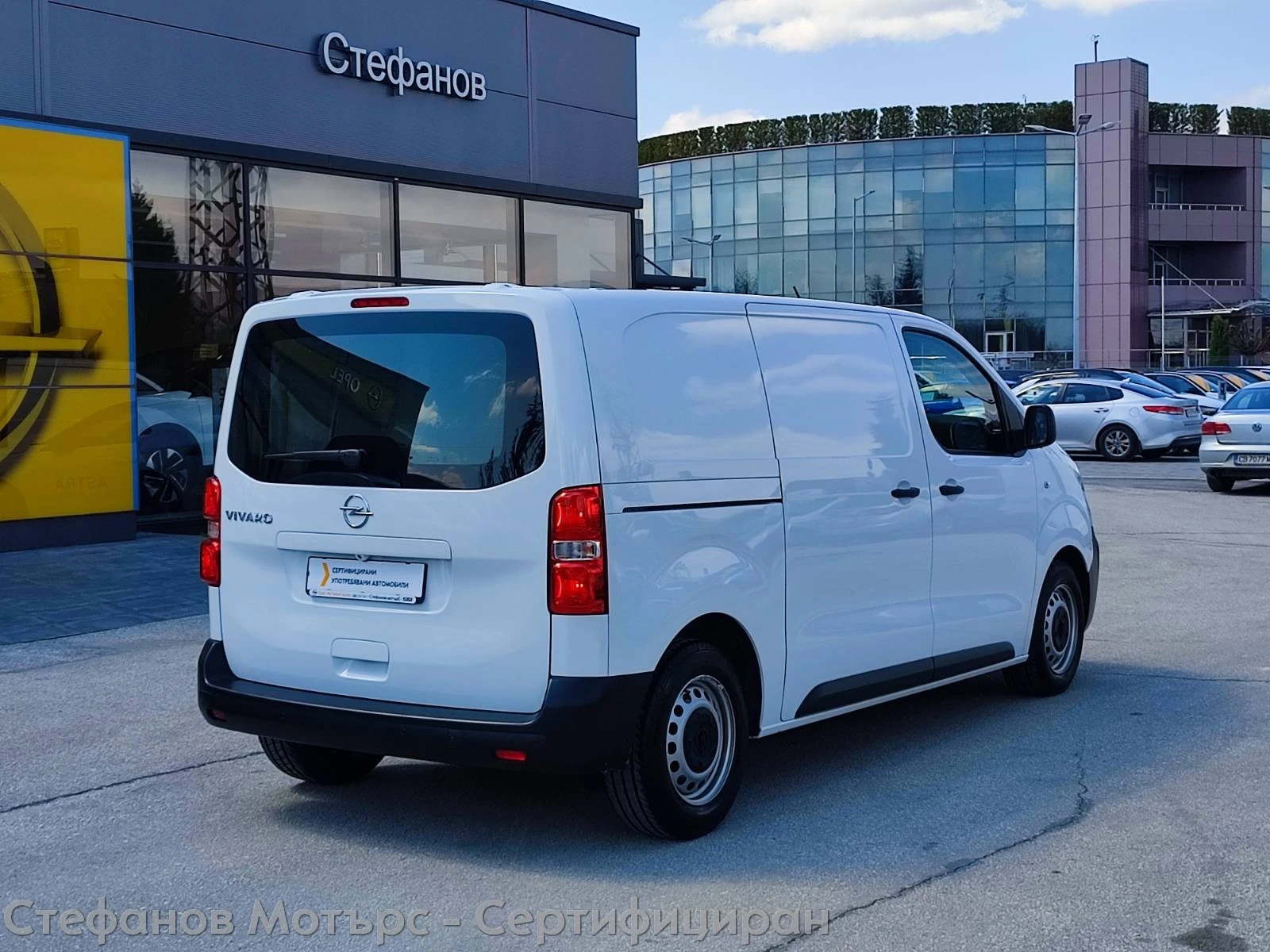 Opel Vivaro M Cargo Edition 1.5 Diesel (120hp) MT6 - изображение 8
