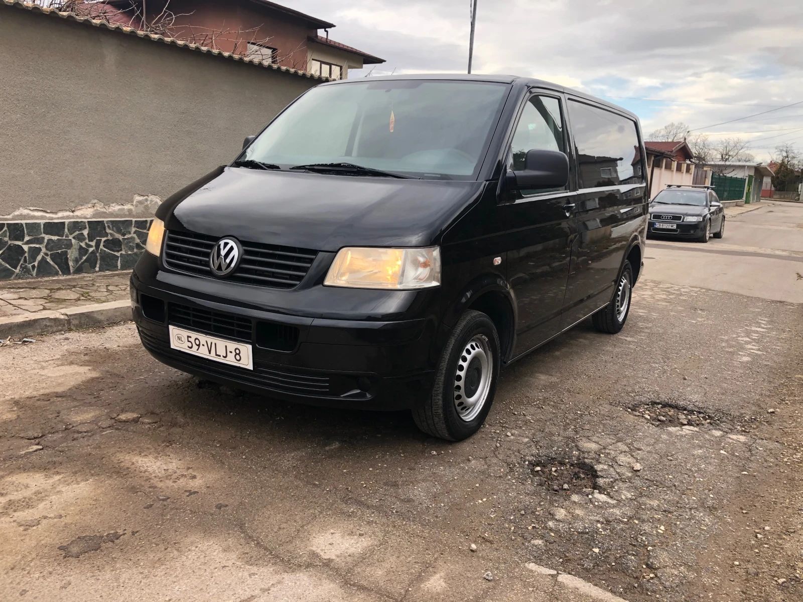 VW Transporter 1.9 TDI 86к.с. Климатик. - изображение 2