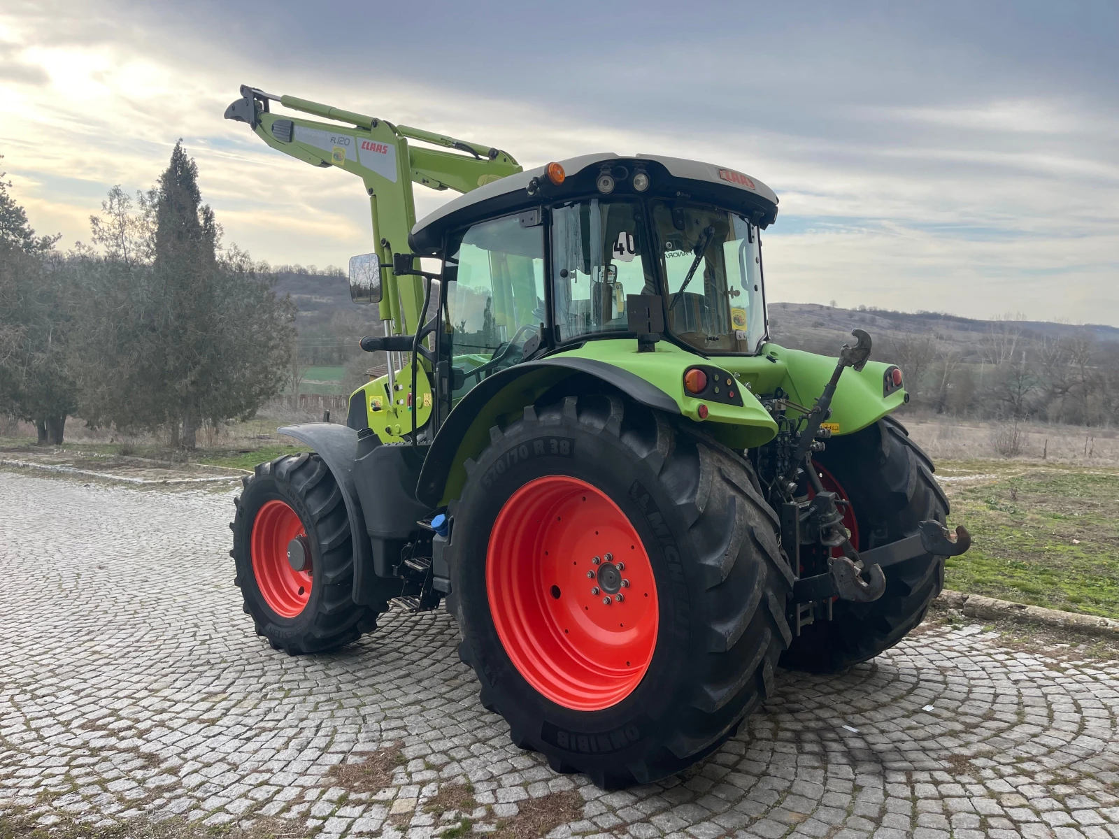 Трактор Claas ARION 460 CIS С ТОВАРАЧ ЛИЗИНГ - изображение 5