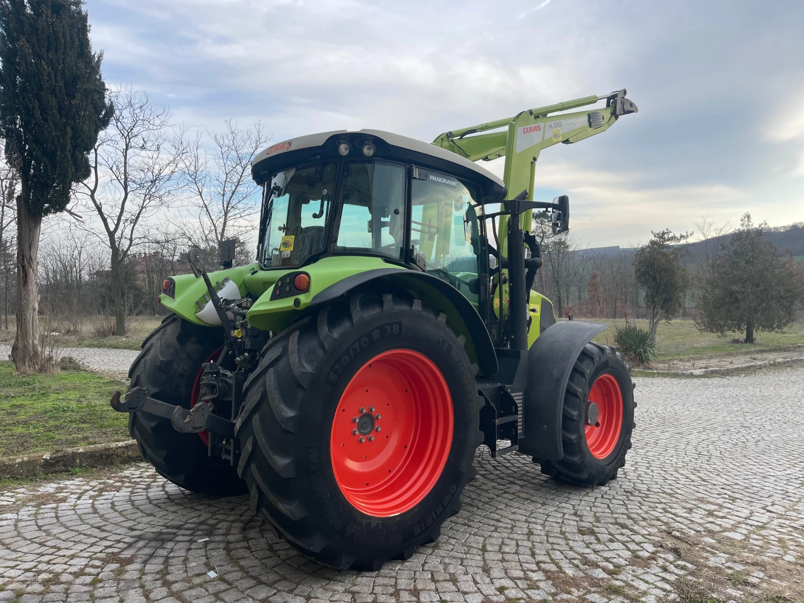 Трактор Claas ARION 460 CIS С ТОВАРАЧ ЛИЗИНГ - изображение 8