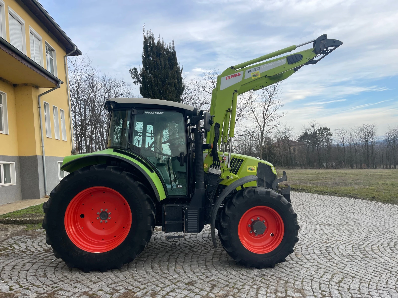 Трактор Claas ARION 460 CIS С ТОВАРАЧ ЛИЗИНГ - изображение 9