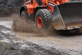   DOOSAN DL420-5 | Mobile.bg    3