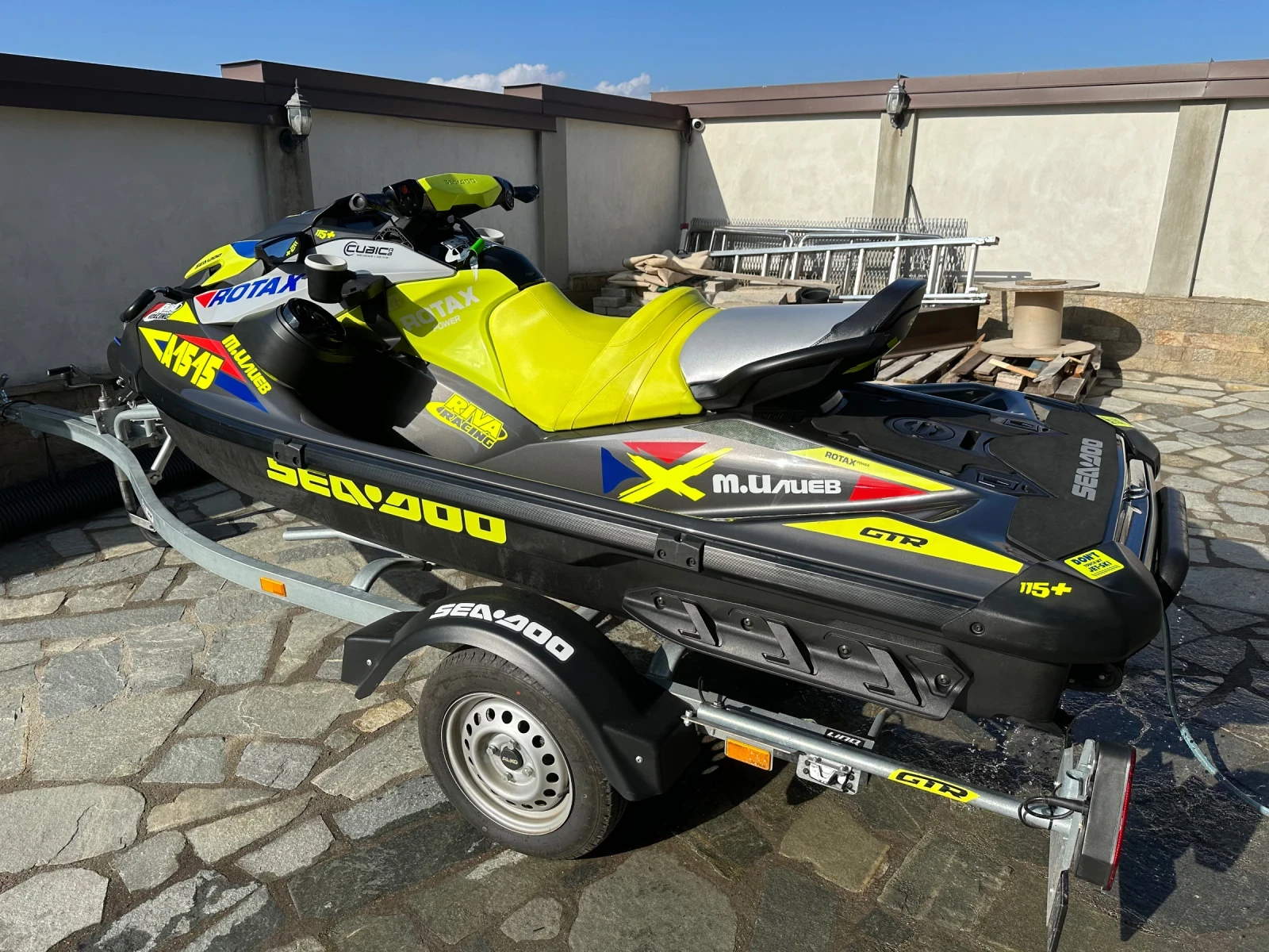 Джет Bombardier Sea Doo GTR 230 - изображение 8