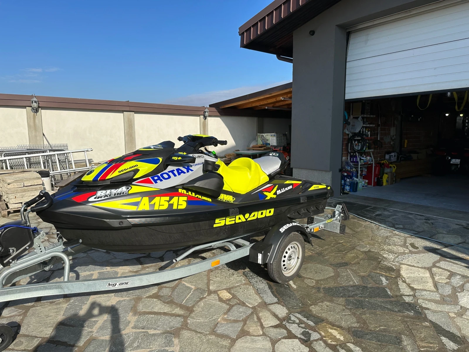 Джет Bombardier Sea Doo GTR 230 - изображение 9