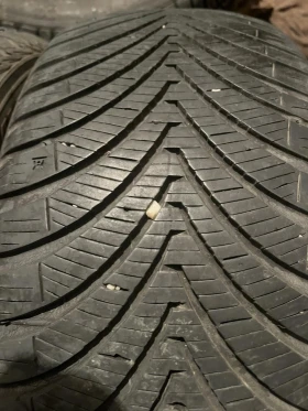 Гуми Зимни 215/55R17, снимка 2