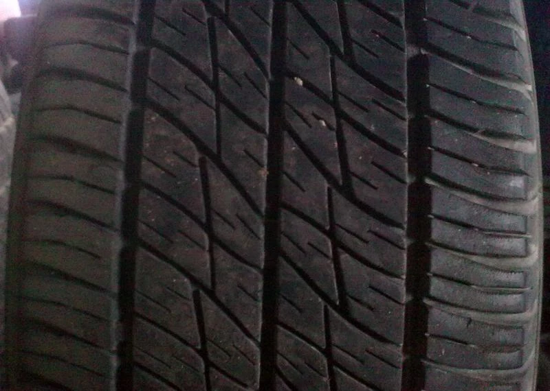 Гуми Летни 205/70R15, снимка 1 - Гуми и джанти - 34544334