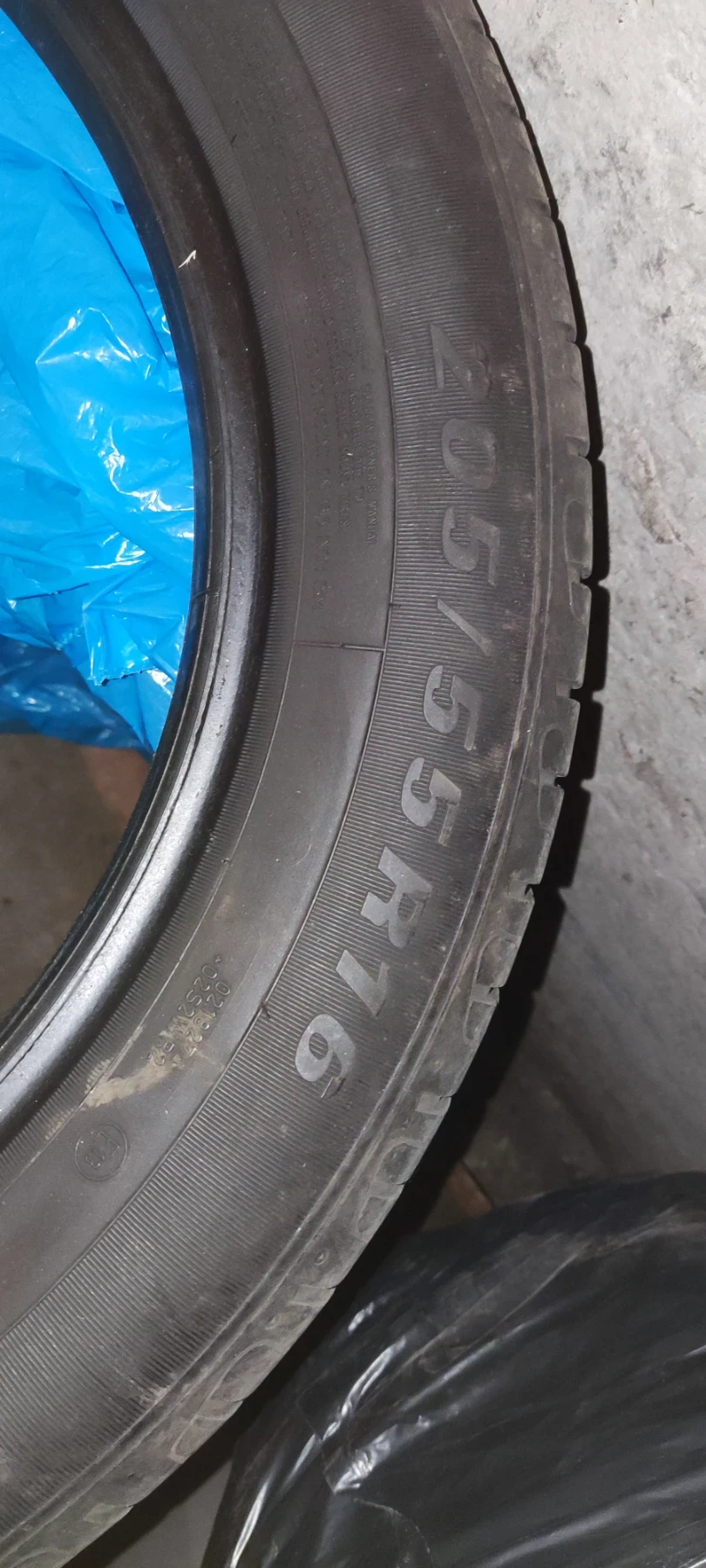 Гуми Летни 205/55R16, снимка 2 - Гуми и джанти - 54401887