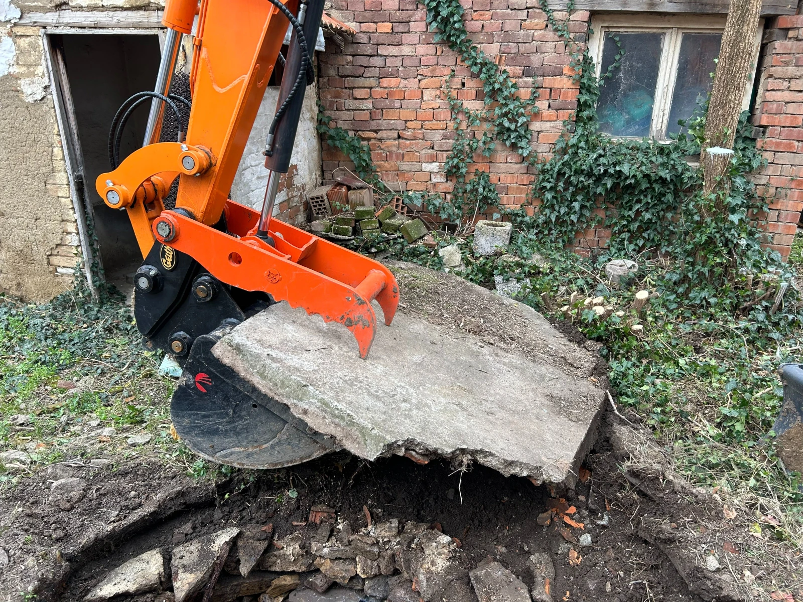     6,2 | Mobile.bg   11