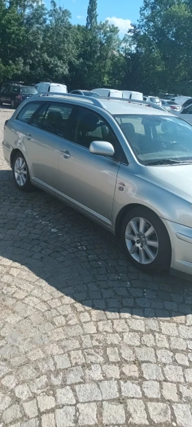 Toyota Avensis, снимка 2