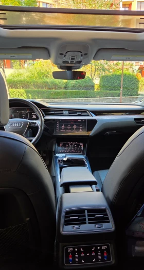 Audi E-Tron 55 Quattro, снимка 13