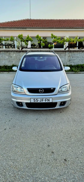 Обява за продажба на Opel Zafira 2.0i OPC 7 места ~3 999 лв. - изображение 1