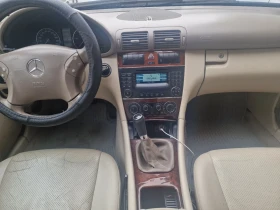 Mercedes-Benz C 220, снимка 8